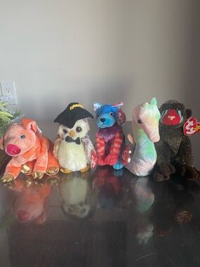 NWT Ty Beanie Bundle Plush Animals pig seahorse dog owl monkey